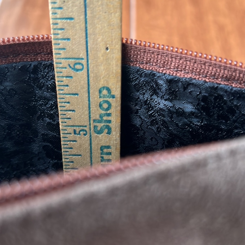 Brown and Cream Shoulder Bag - Picture 10 of 12